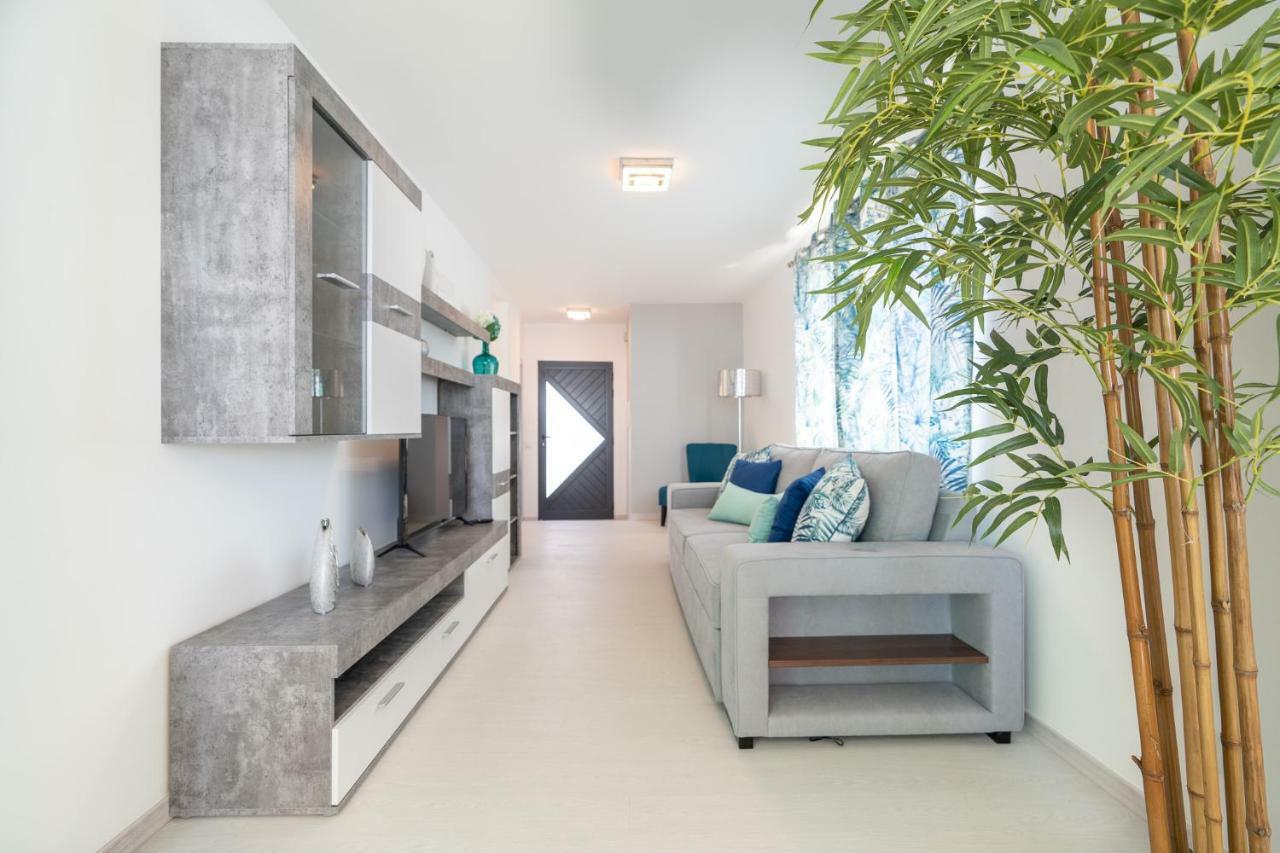 Casa Campos , Modern Two Bedroom House In Loreto Achada de Cima Екстериор снимка